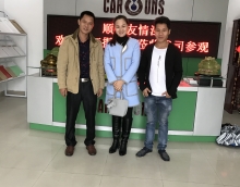 友情漆產品有口碑，客戶考察工廠求合作